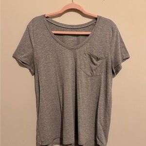 SO Heather Gray V-Neck Short Sleeve Tee